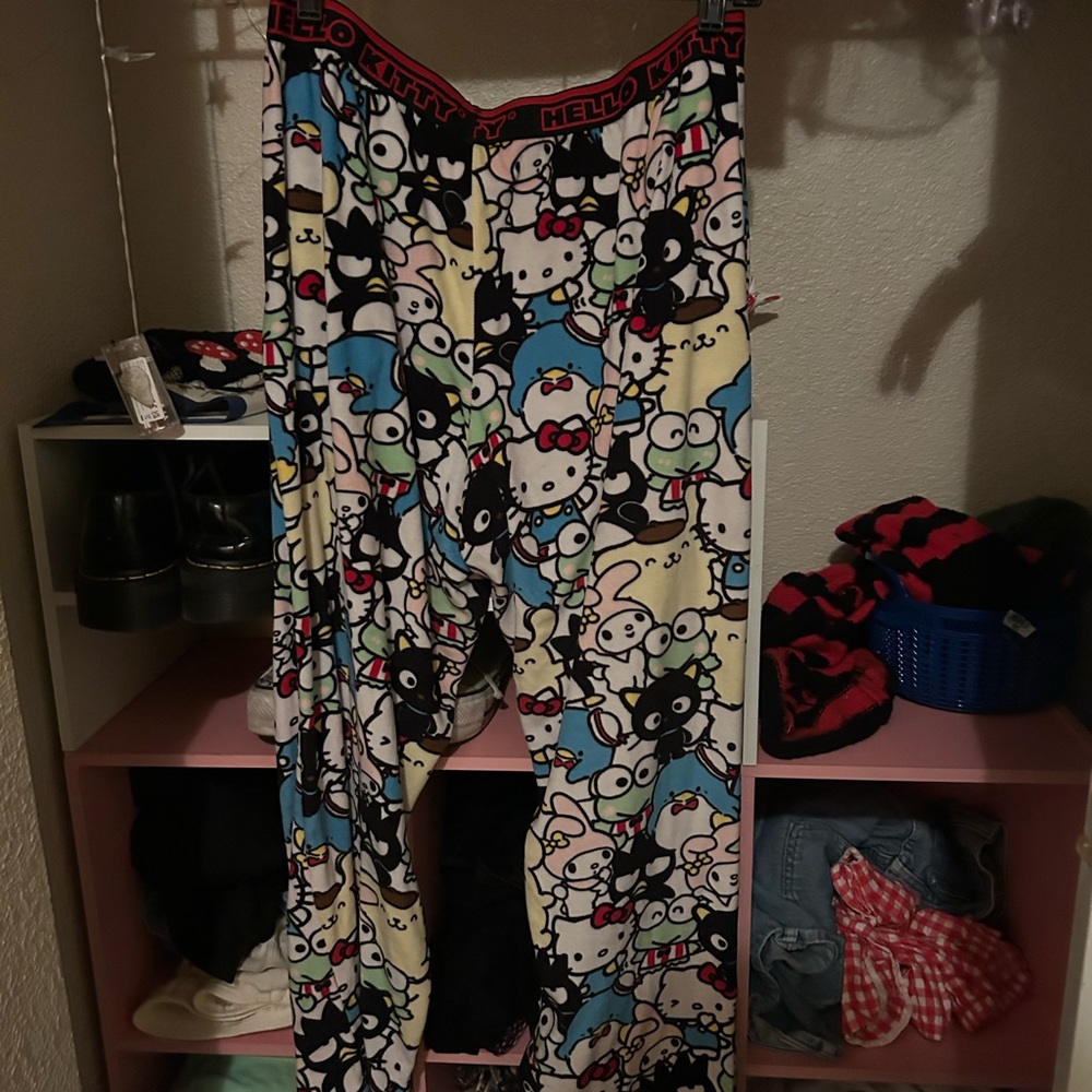 Hello Kitty  Pajamas - Multicolor